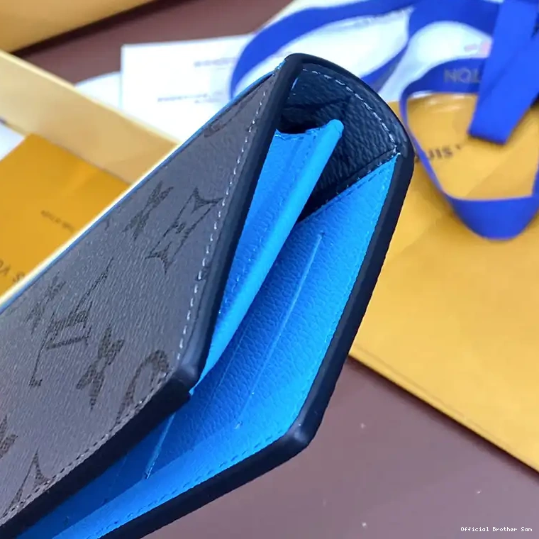 Official Brother Sam Bags 2407YZ0063 LV 0825